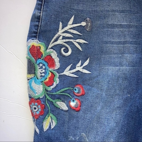 Est 1946 Denim Embroidery Distress Crop Womens Jean 12 Blue - Picture 9 of 12